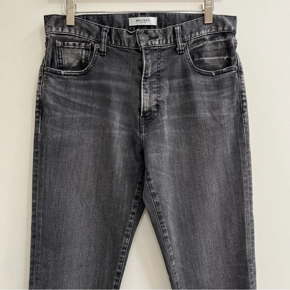 Moussy High Rise Jeans in Black - Picture 5 of 12